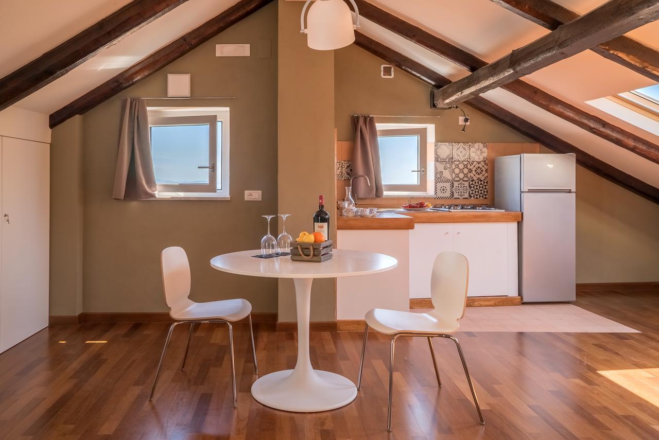 Plaium Montis Bed & Breakfast Salerno Dış mekan fotoğraf