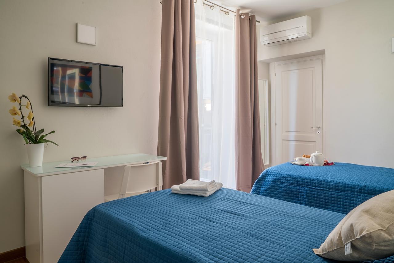 Plaium Montis Bed & Breakfast Salerno Dış mekan fotoğraf