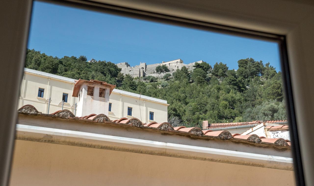 Plaium Montis Bed & Breakfast Salerno Dış mekan fotoğraf